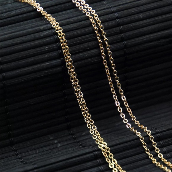 NWT Gold Layered Choker Necklace - Picture 3 of 4